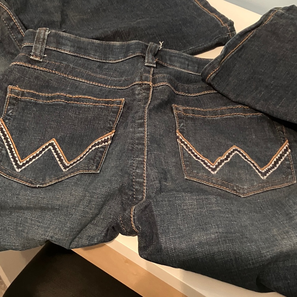 Wrangler Women's Dark Blue Boot Cut Jeans with Embroidered Pockets